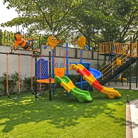 Meritas Aura Resort Lonavala Dış mekan fotoğraf