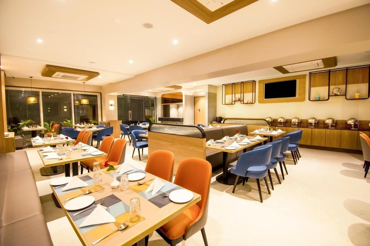 Meritas Aura Resort Lonavala Dış mekan fotoğraf