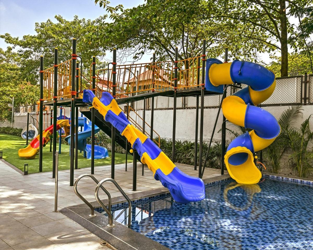 Meritas Aura Resort Lonavala Dış mekan fotoğraf